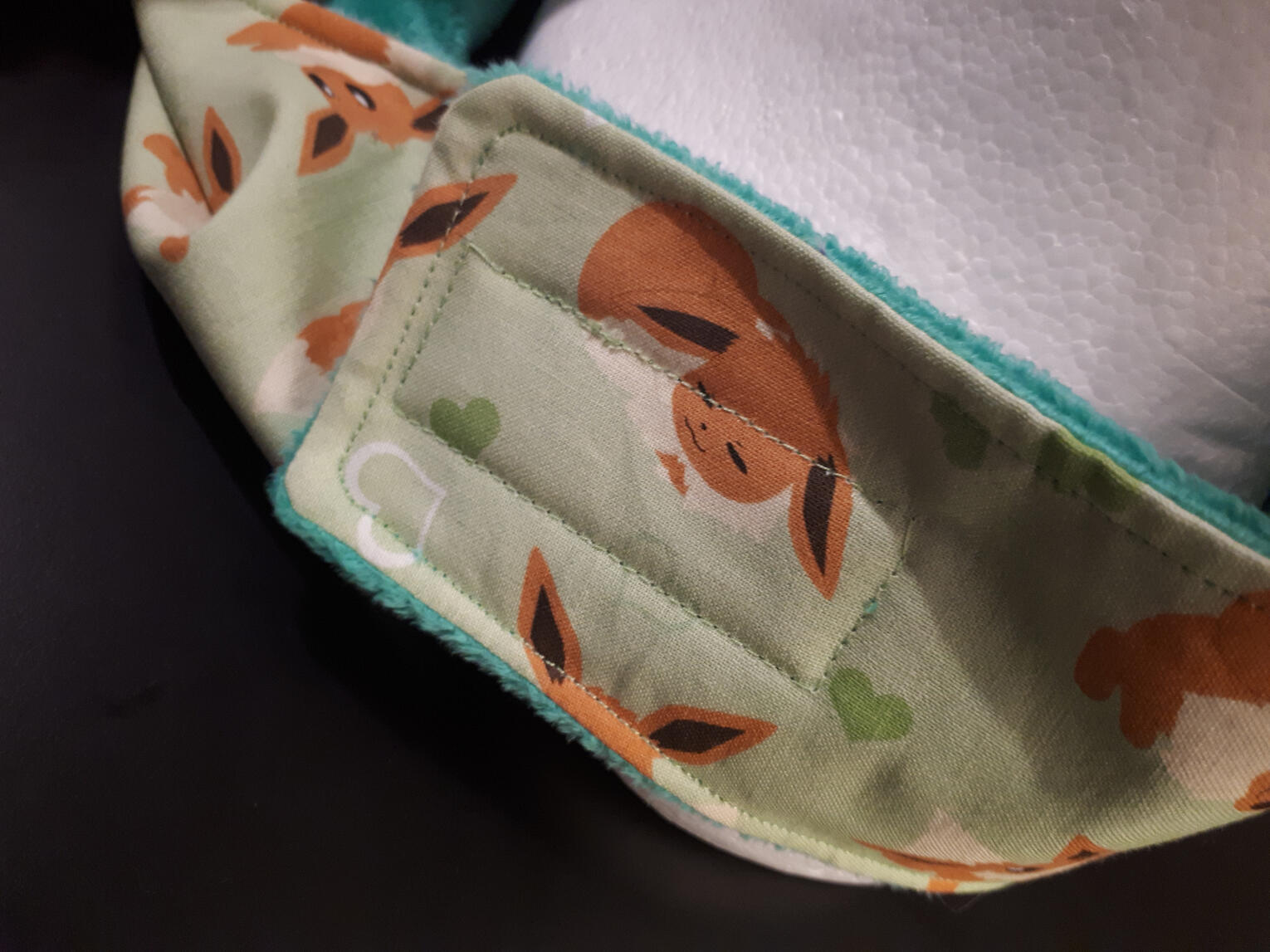 Eevee Bandana detailshot 3
