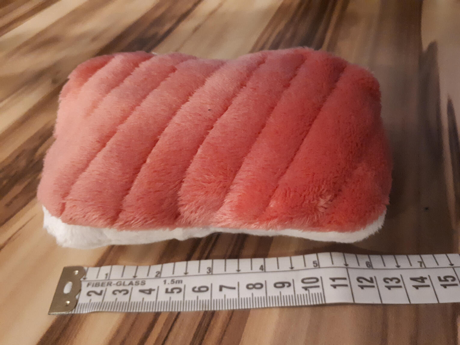 Salmon nigiri