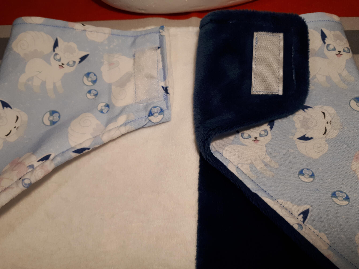 Alola Vulpix Bandana detailshot