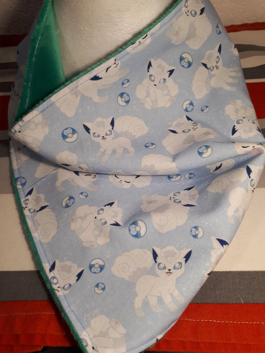 Alola Vulpix Bandana detailshot